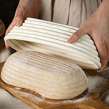2 Pieces Bread Proofing Basket 9-Inch Round and 10-Inch Oval Fermentation Baskets Sourdough Basket Kit Includes 2 Liners， 1 Stainless Steel Dough Scraper， 1 Bread Lame， 4 Replaceable Blades